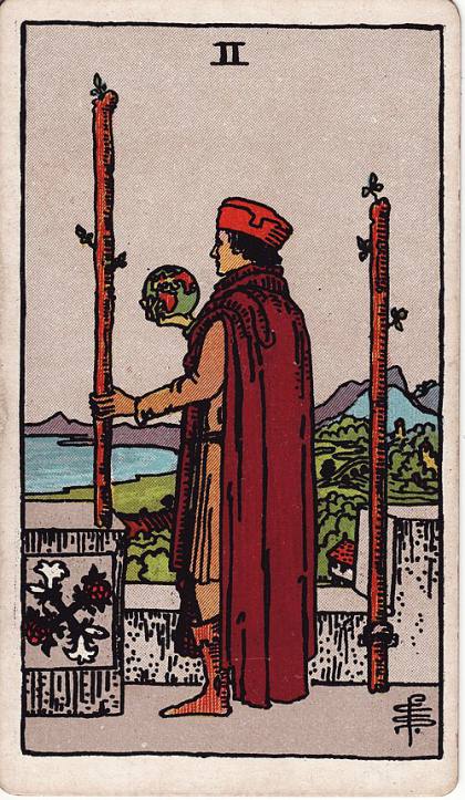 Carta Dois de Paus do Tarot (baralho Rider-Waite)