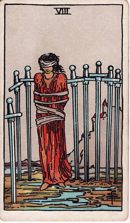 Carta Oito de Espadas do Tarot (baralho Rider-Waite)